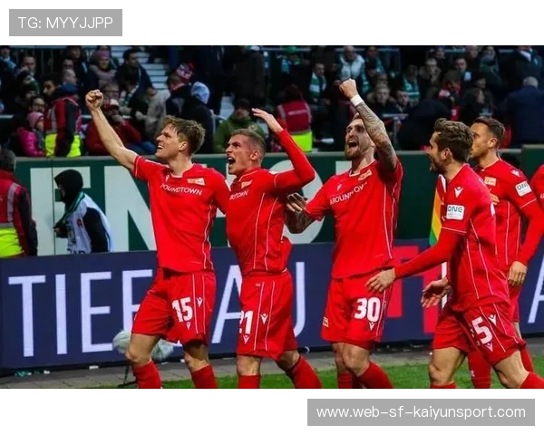 赛前数据透视:拜仁与弗赖堡对照——一场势均力敌的角逐即将揭幕 赛前数据透视:拜仁与弗赖堡对照——一场势均力敌的角逐即将揭幕